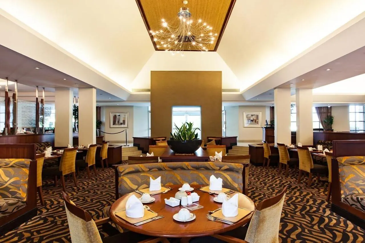 City Lodge Hotel Pinelands Cape Town 3*,